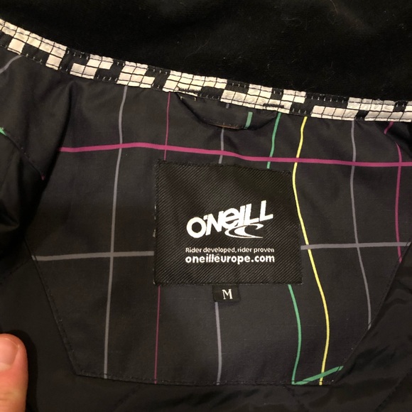 O’Neil ski/snowboard jacket - Picture 4 of 9